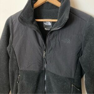 The North Face fleece jacket zip up